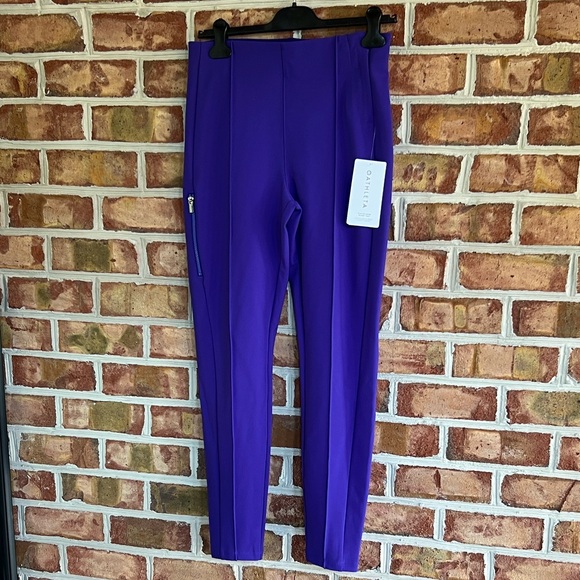 NWT Athleta Glacier Snow Vibrant Blue Skinny Pants Size 8